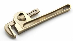 Pipe Wrench | TMAX 8 inch Non Sparking Pipe Wrenches, Aluminum-Bronze Non Spark Non-Sparking Pipe Wrench